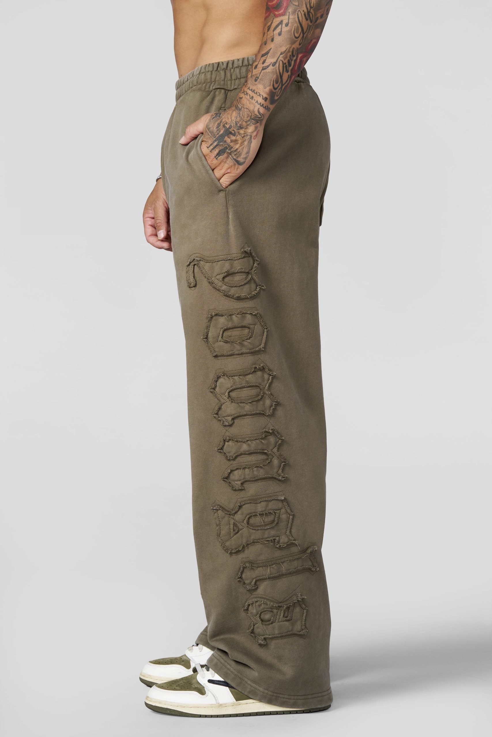 2093 - Patchwork Sweats - Image 8
