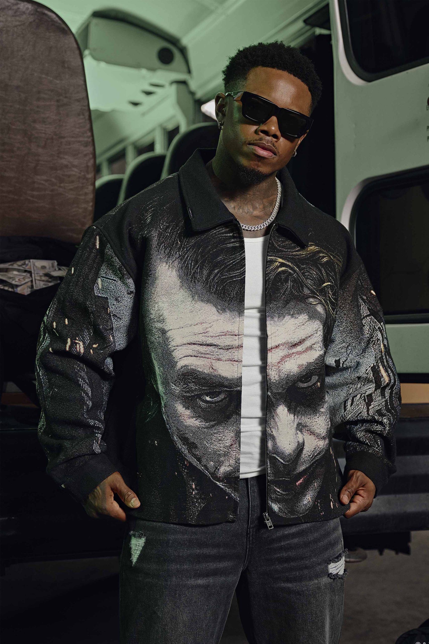 5177 - Batman Limited Edition Tapestry Jackets - Image 4