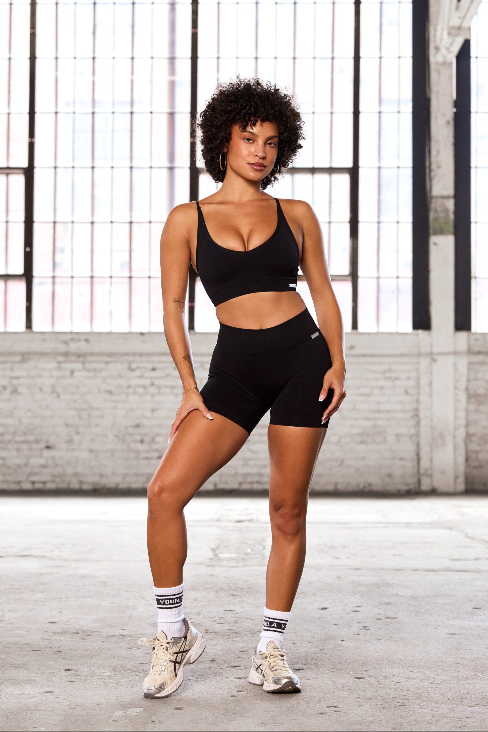 W176 - Sculpt Seamless Shorts - Image 5